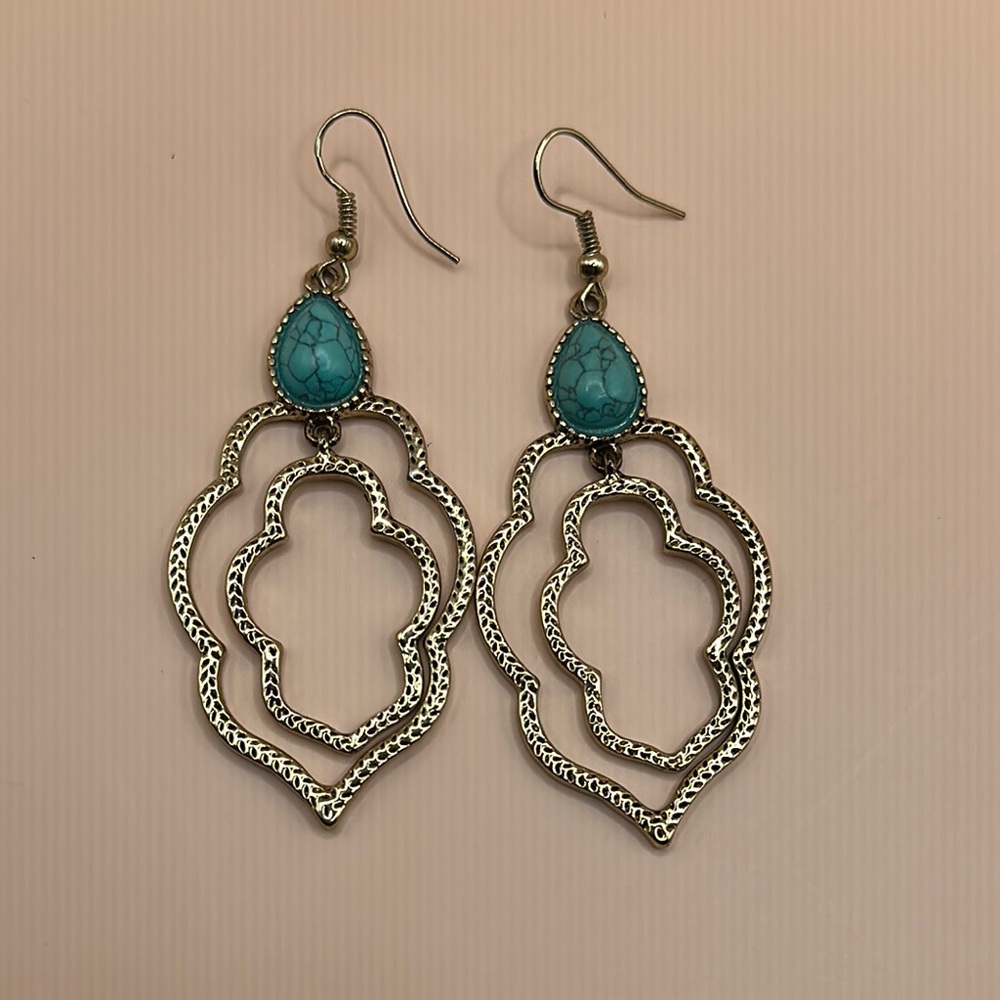 Elegant Gold and Turquoise Earrings
